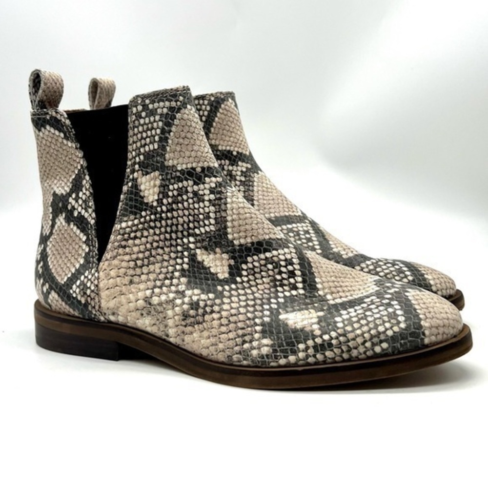 NEW LUCKY BRAND | Haylia chelsea bootie 6.5